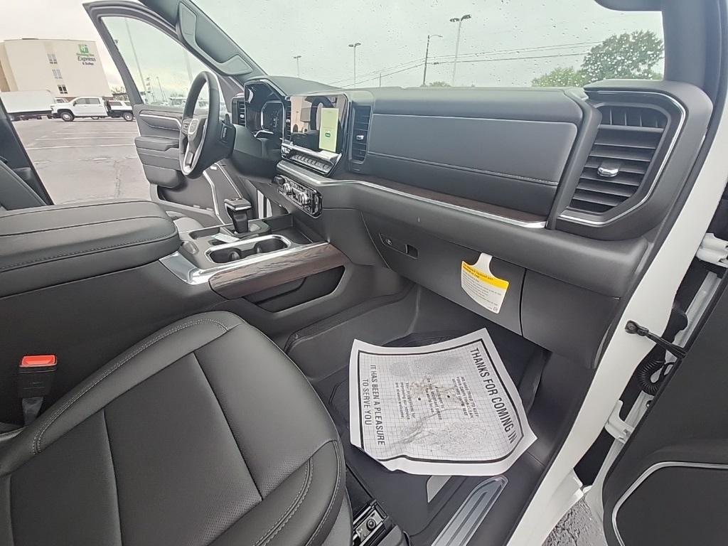 new 2026 GMC Sierra 1500 car, priced at $59,865