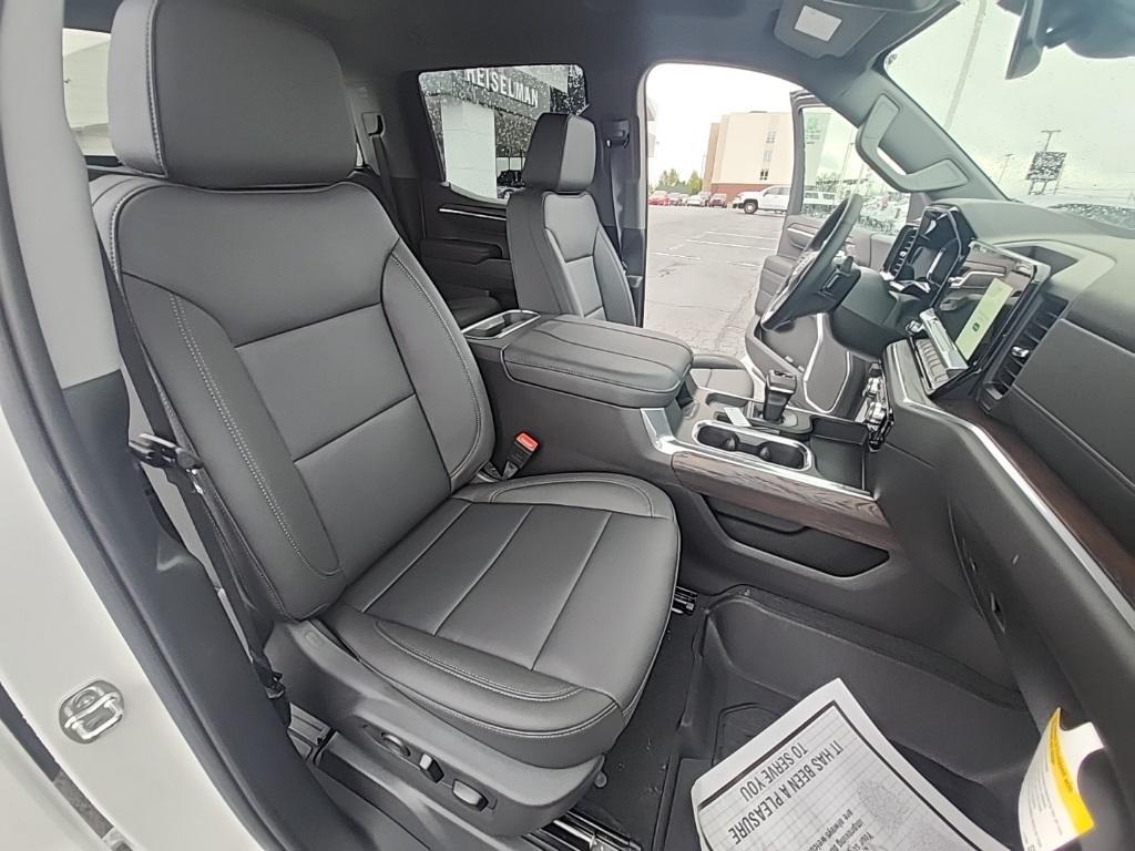 new 2026 GMC Sierra 1500 car, priced at $59,865