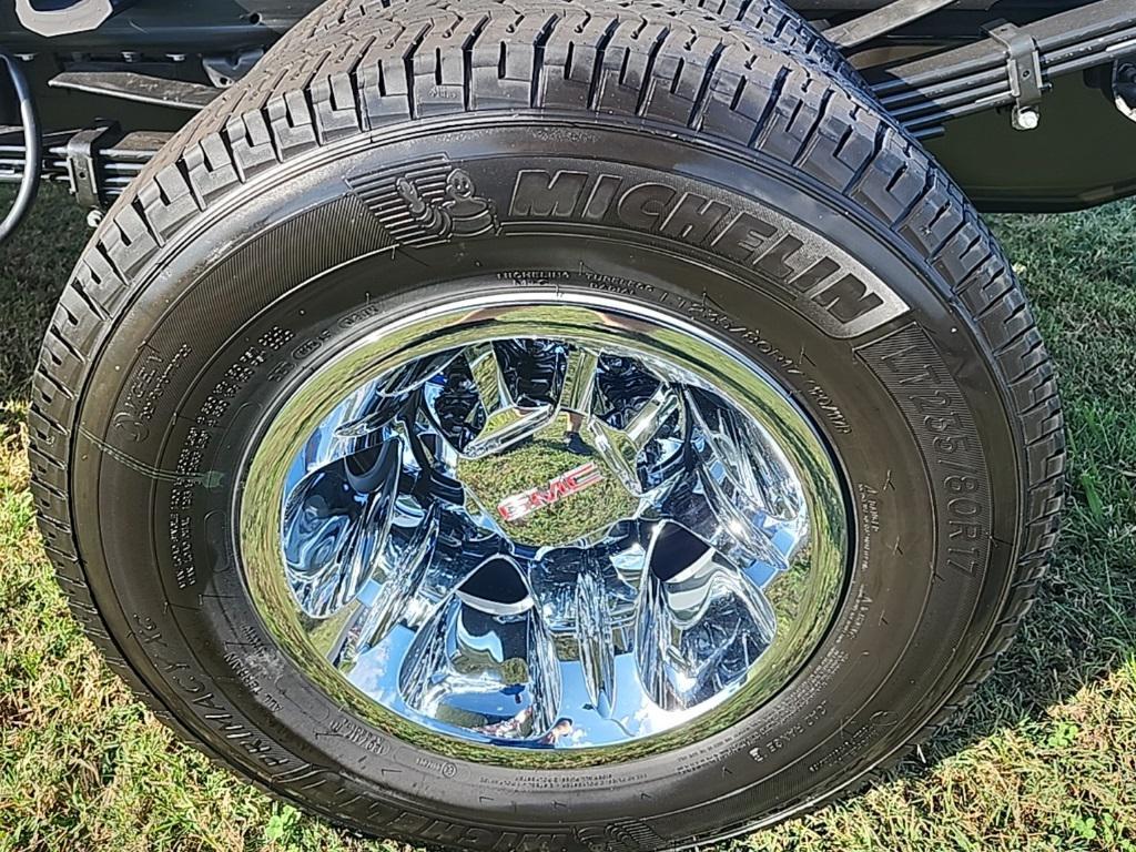 new 2026 GMC Sierra 3500 car, priced at $73,343