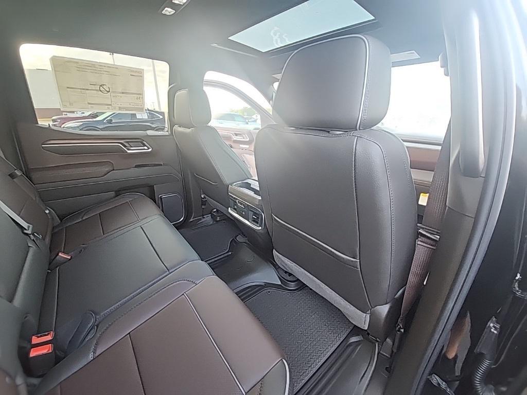 new 2026 GMC Sierra 1500 car, priced at $78,090