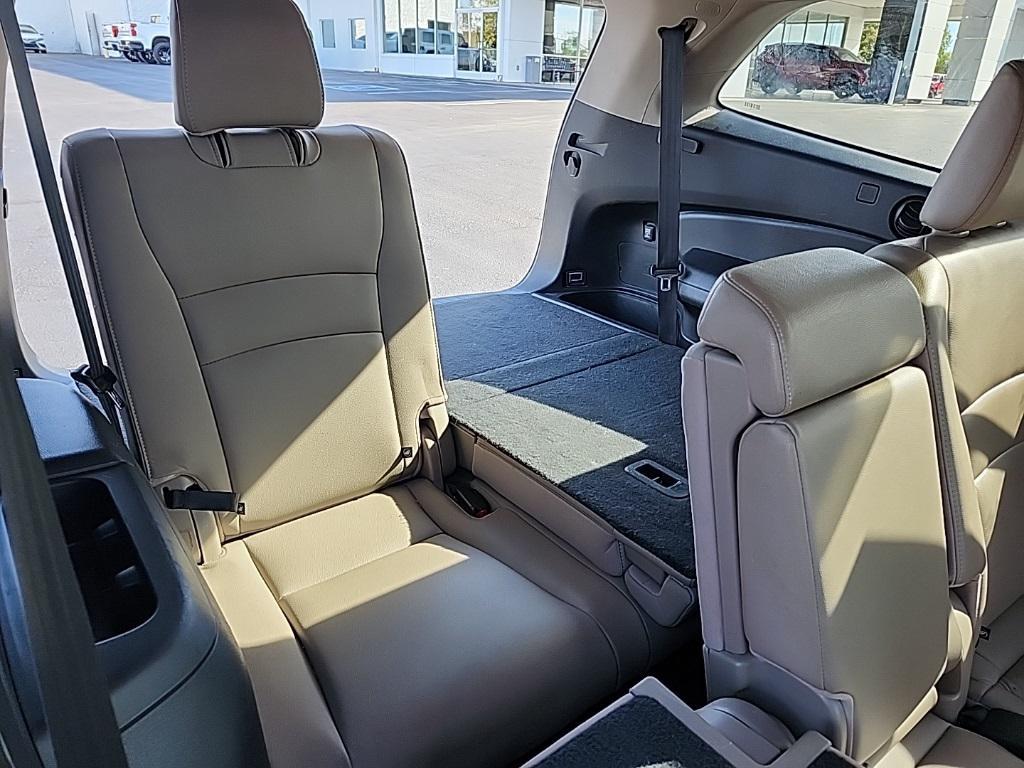 used 2018 Honda Pilot car, priced at $18,691