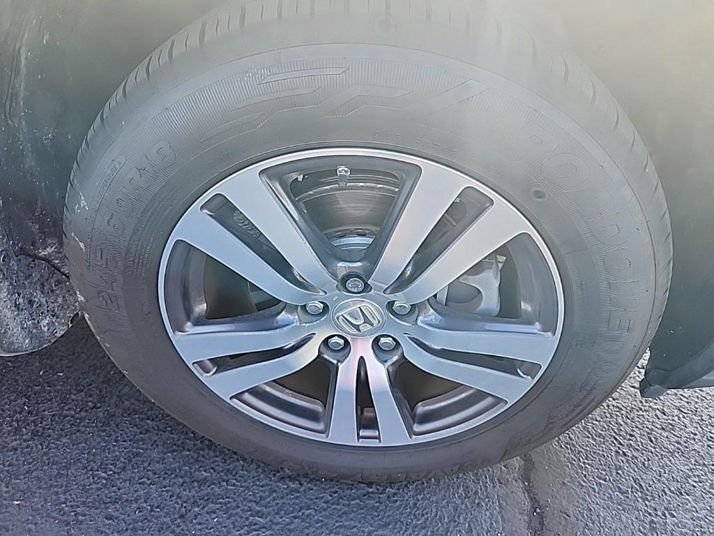 used 2018 Honda Pilot car, priced at $18,691