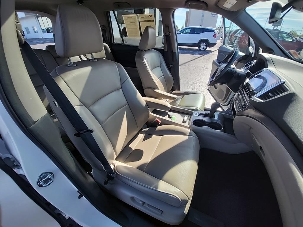 used 2018 Honda Pilot car, priced at $18,691