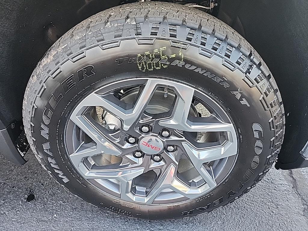 new 2026 GMC Sierra 1500 car, priced at $62,585