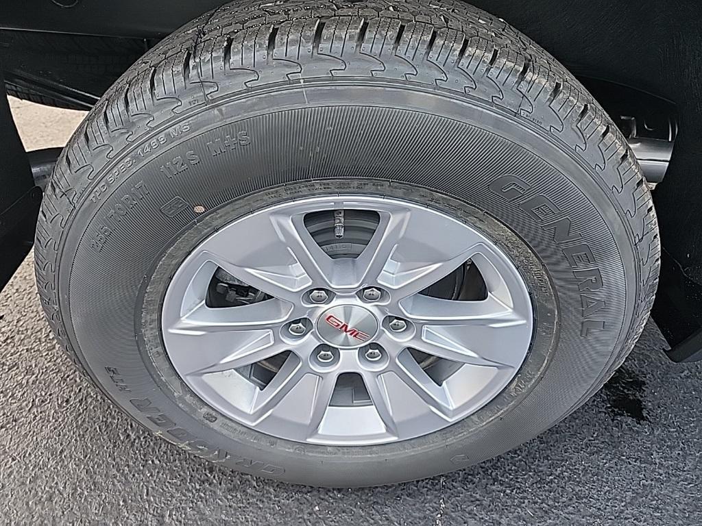 new 2026 GMC Sierra 1500 car, priced at $51,595