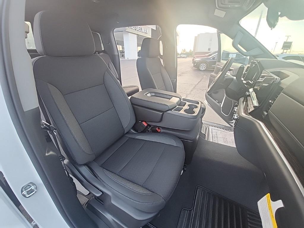 new 2026 GMC Sierra 1500 car, priced at $51,595