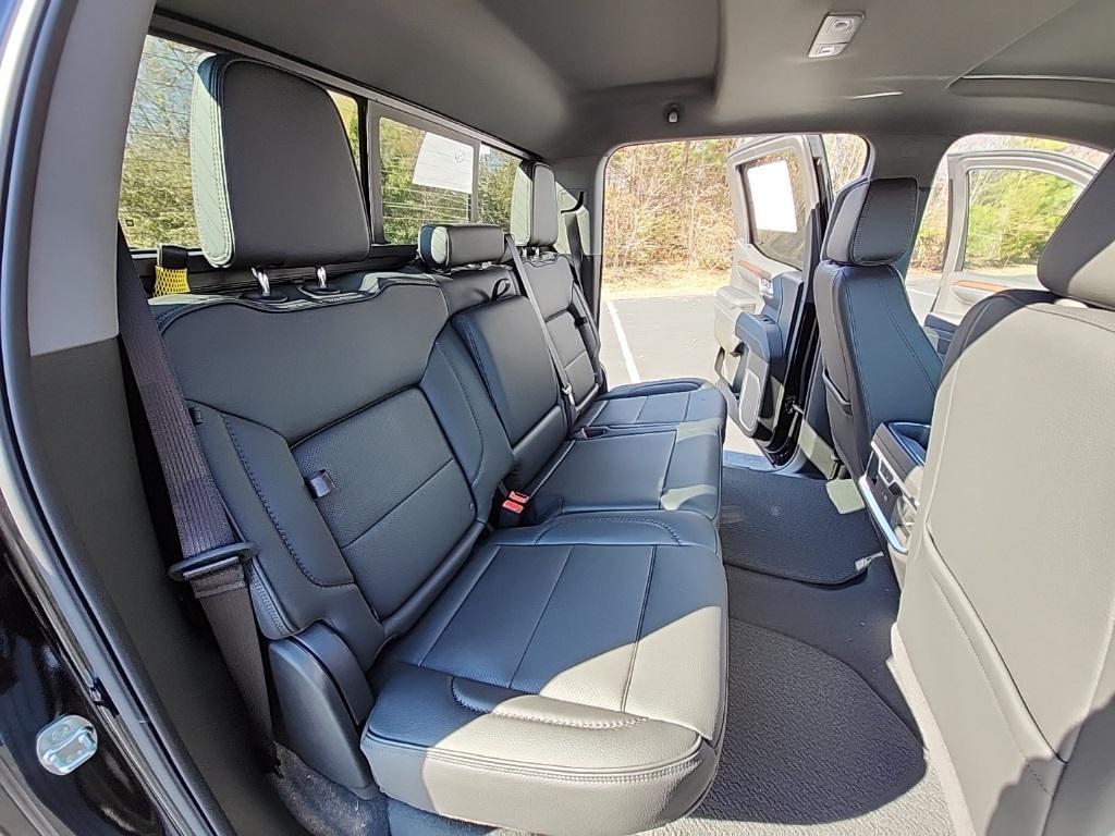 new 2025 GMC Sierra 1500 car, priced at $71,650