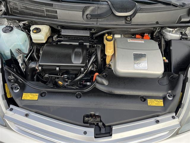 used 2006 Toyota Prius car, priced at $6,981