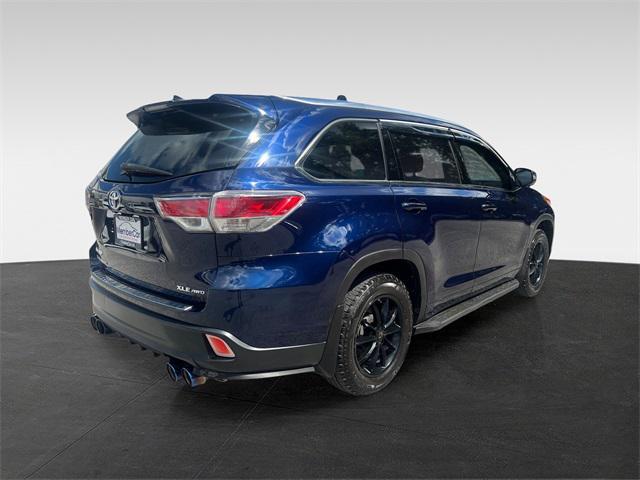 used 2014 Toyota Highlander car, priced at $19,481