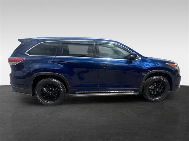 used 2014 Toyota Highlander car, priced at $19,481