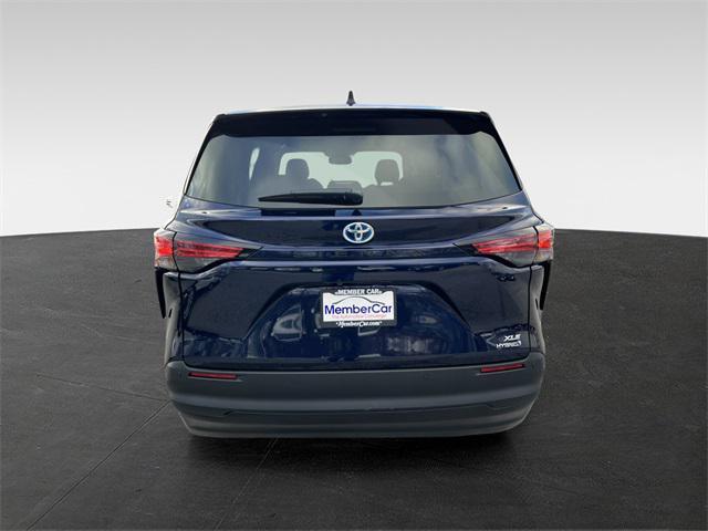 used 2022 Toyota Sienna car, priced at $62,981