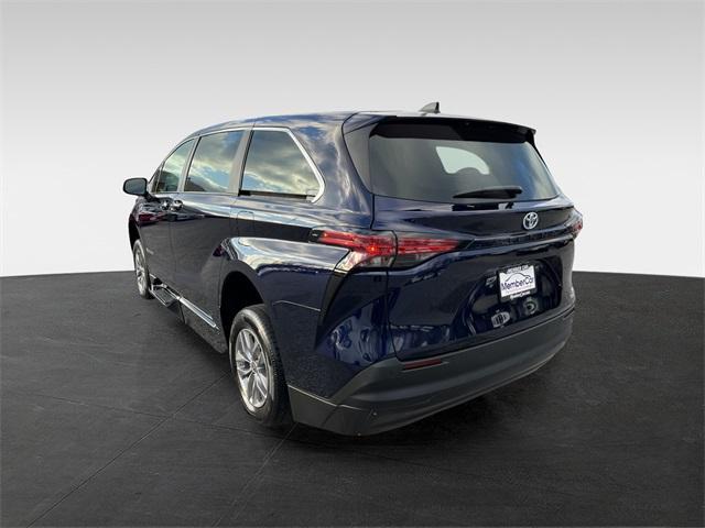 used 2022 Toyota Sienna car, priced at $63,981