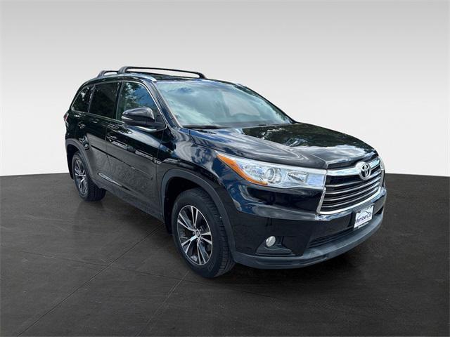 used 2016 Toyota Highlander car, priced at $19,981