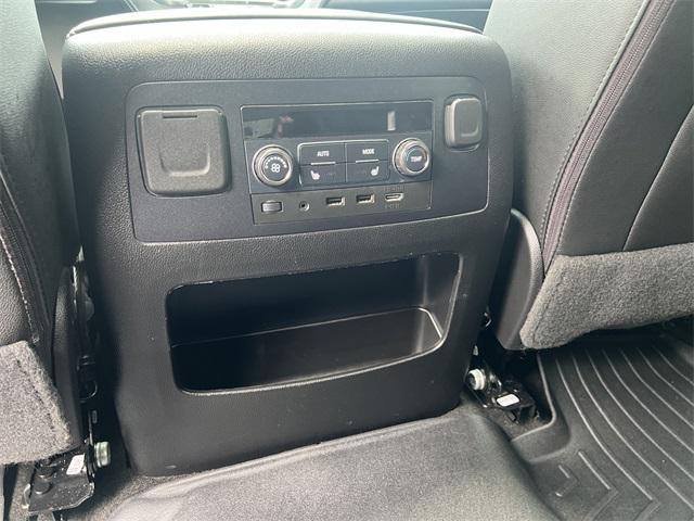 used 2018 GMC Yukon car, priced at $30,981