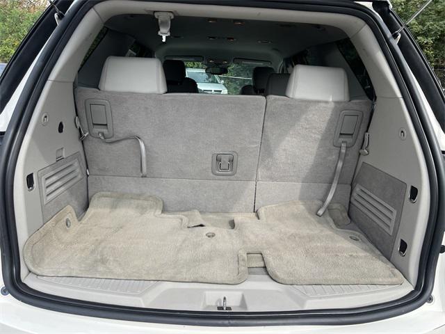 used 2009 Saturn Outlook car, priced at $6,981