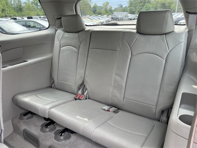 used 2009 Saturn Outlook car, priced at $6,981