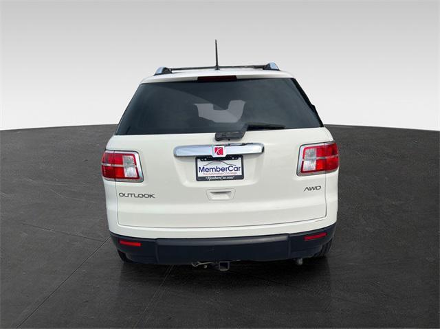 used 2009 Saturn Outlook car, priced at $6,981