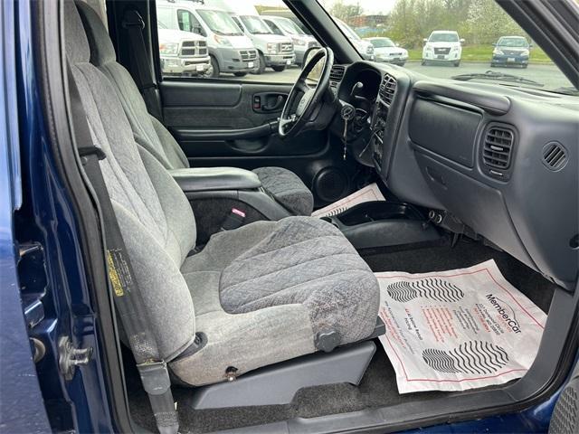 used 2002 Chevrolet S-10 car, priced at $7,400