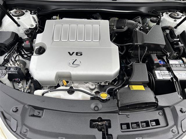 used 2013 Lexus ES 350 car, priced at $17,981