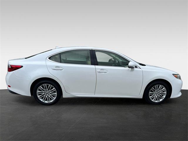 used 2013 Lexus ES 350 car, priced at $17,981
