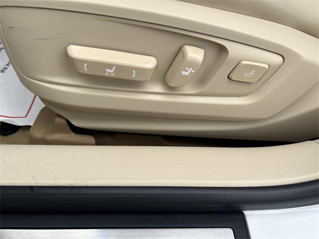 used 2013 Lexus ES 350 car, priced at $17,981