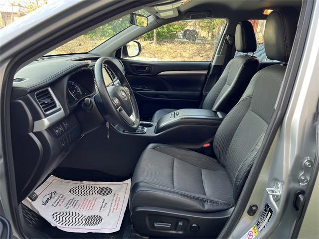 used 2017 Toyota Highlander car, priced at $14,581