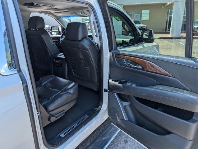 used 2019 Cadillac Escalade ESV car, priced at $38,977