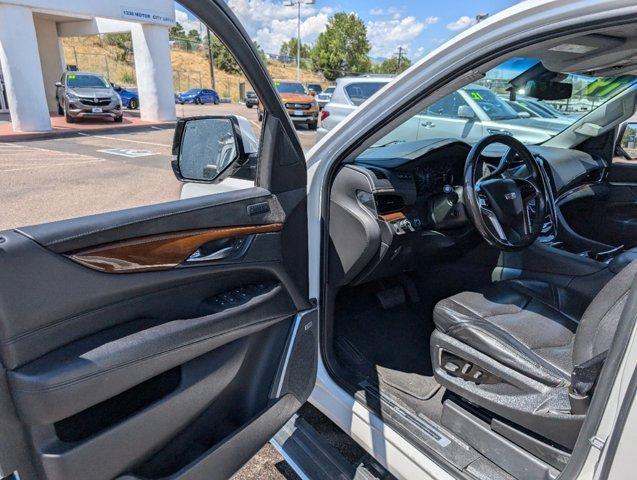 used 2019 Cadillac Escalade ESV car, priced at $38,977