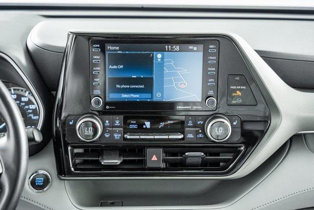used 2022 Toyota Highlander car, priced at $37,565