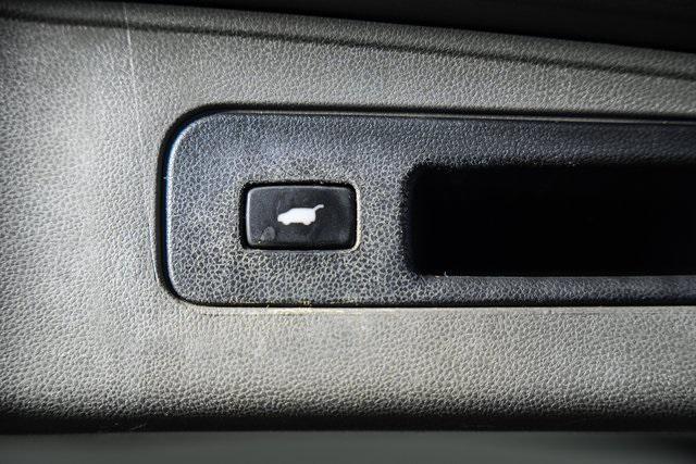 used 2016 Honda Odyssey car, priced at $10,998