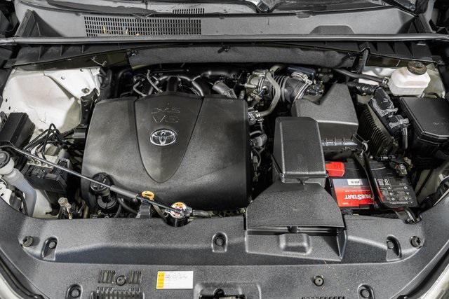 used 2019 Toyota Highlander car, priced at $16,500