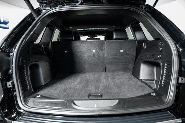 used 2022 Jeep Grand Cherokee car, priced at $25,929