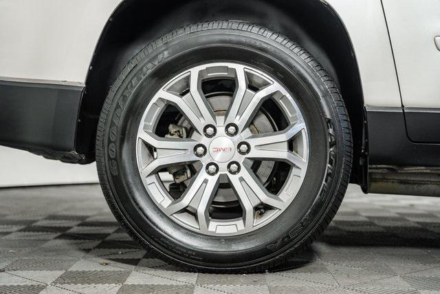 used 2015 GMC Acadia car, priced at $11,500
