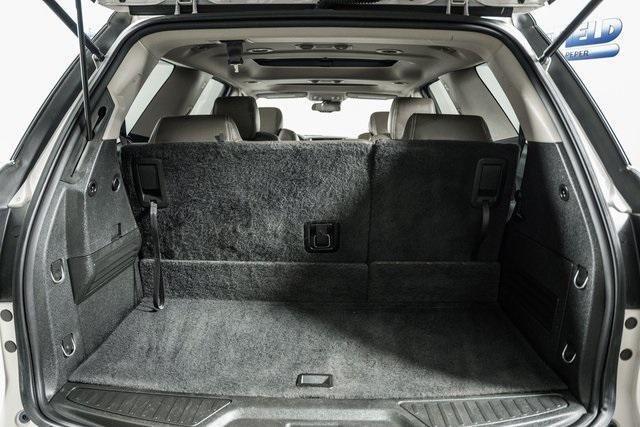 used 2015 GMC Acadia car, priced at $11,500