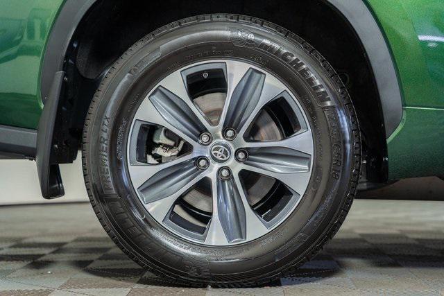 used 2024 Toyota Highlander car, priced at $43,995
