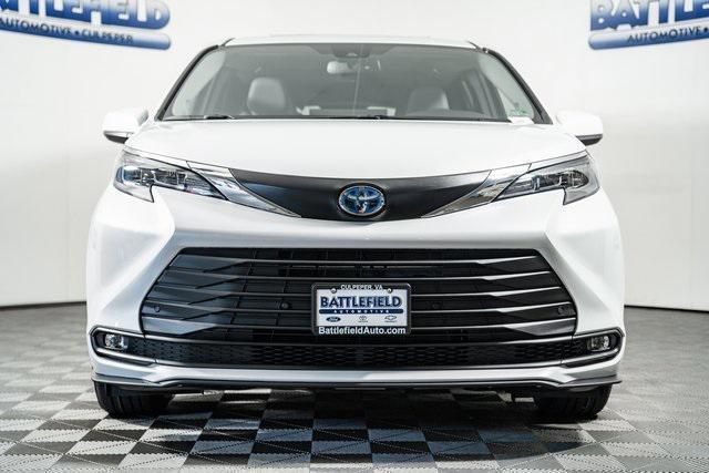 new 2025 Toyota Sienna car, priced at $49,950