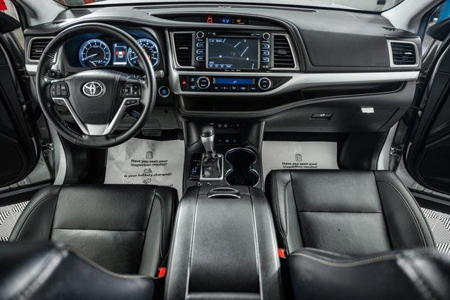 used 2019 Toyota Highlander car, priced at $32,500