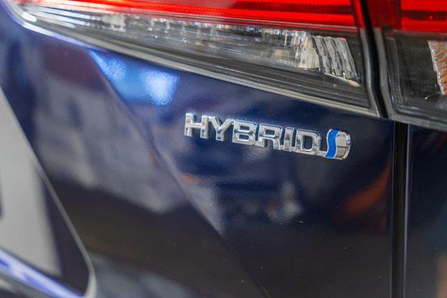 used 2020 Toyota Highlander Hybrid car, priced at $29,994