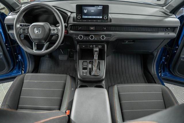 used 2023 Honda CR-V car, priced at $32,998