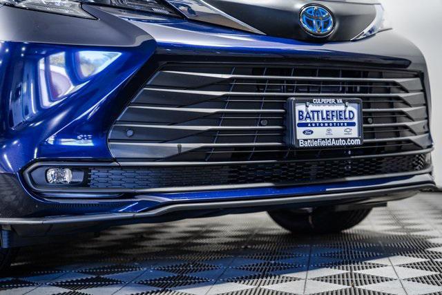 new 2025 Toyota Sienna car, priced at $50,480
