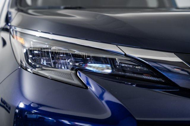 new 2025 Toyota Sienna car, priced at $50,480