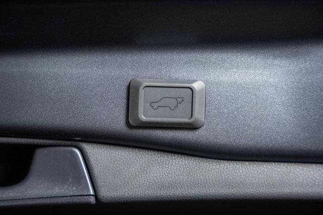 new 2025 Toyota RAV4 car, priced at $40,254