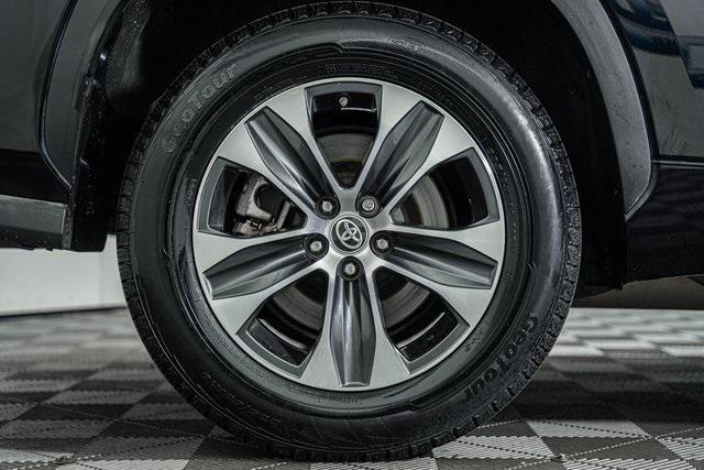 used 2020 Toyota Highlander car, priced at $23,995