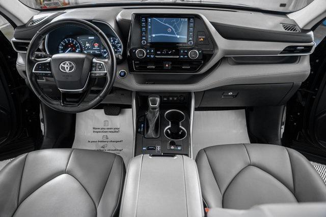used 2020 Toyota Highlander car, priced at $23,995