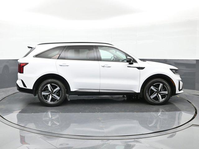 used 2023 Kia Sorento car, priced at $27,077