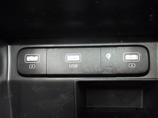 used 2023 Kia Sorento car, priced at $27,077