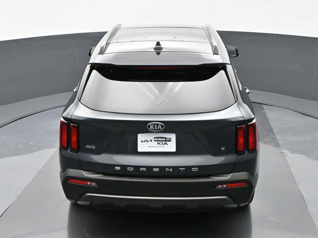 used 2021 Kia Sorento car, priced at $22,295