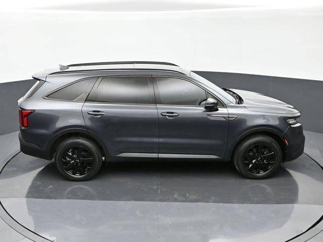 used 2021 Kia Sorento car, priced at $22,295