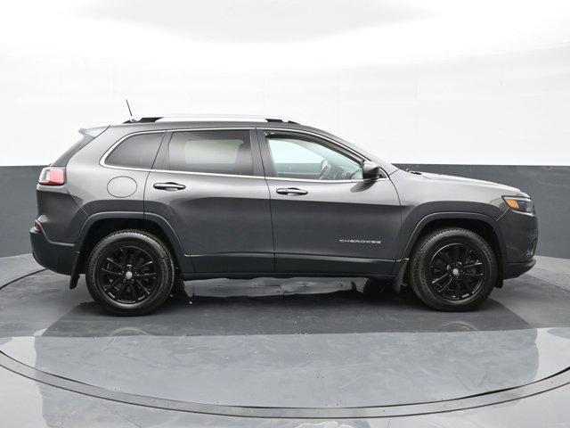 used 2019 Jeep Cherokee car, priced at $15,895