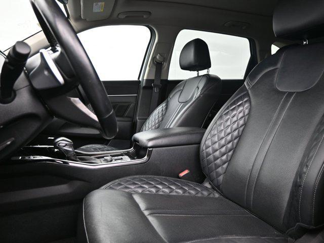 used 2022 Kia Sorento car, priced at $27,187